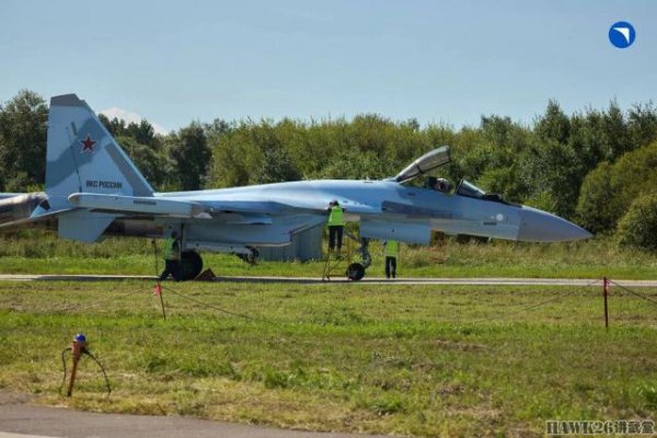 鼎合网 俄罗斯空天军接收2025年第四批苏-35S战斗机 生产速度将继续提升